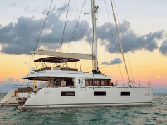 Heavenly Catamaran CVLA